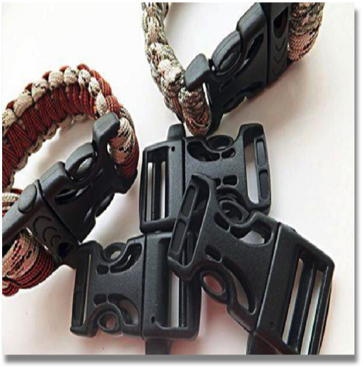 PLASTIC BUCKLE WITH WHISTLE

